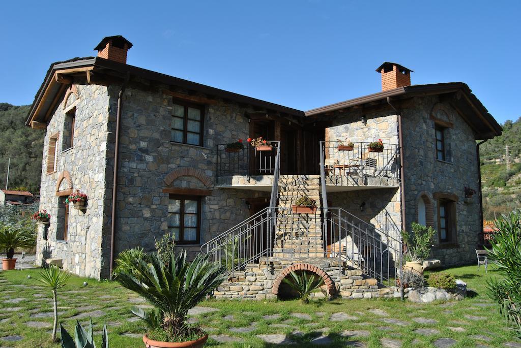 Le Macine Del Confluente Bed & Breakfast Badalucco Exterior photo